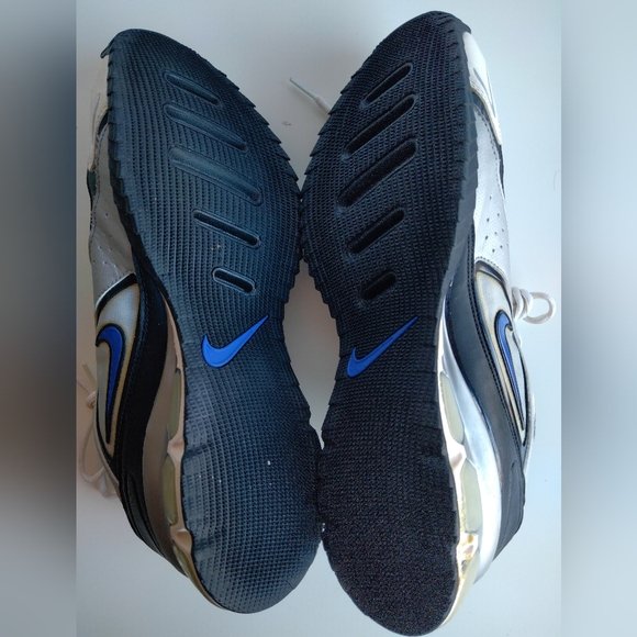 Nike shoes - Picture 7 of 7